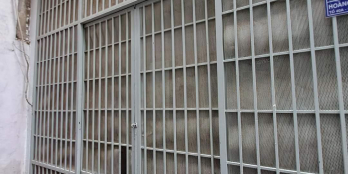 NHÀ 2 TẦNG HOÀNG QUỐC VIỆT 30M RA HẺM XE HƠI- HĐ THUÊ 7TR/ THÁNG - GIÁ 3.75 TỶ