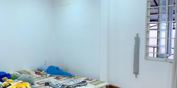 lạc Long Quân Tân Bình nhà giá cực rẻ hẻm xe hơi giá 4 tỷ 