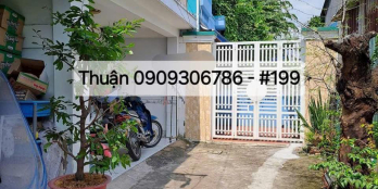 NHÀ QUẬN 7,  5X13M - 65M2 - GIÁ 3.95 TỶ, SÂN RỘNG, HẺM CHỢ HUỲNH TẤN PHÁT 