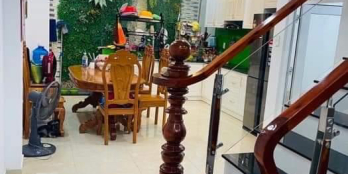 NHÀ ĐẸP 4 TẦNG GẦN CO.OP MART HOÀNG QUỐC VIỆT CHỈ 6.8 TỶ FULL NỘI THẤT CAO CẤP