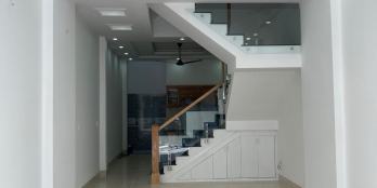 BÁN NHÀ 1 TRỆT 2 LẦU MỚI ĐẸP KHU ĐỒI 2 P10, ĐÔNG NAM CHỈ 5.6 TỶ