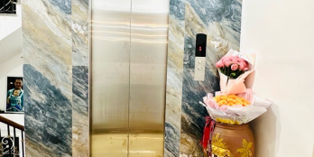 mặt ngõ Trần Duy Hưng, thang máy, kinh doanh hơn 17 tỷ