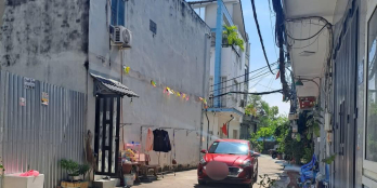 HẺM RỘNG Ô TÔ THÔNG - 100M² - chỉ 5.3 Tỷ - 5x20M - Hẻm 1806 Huỳnh Tấn Phát