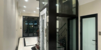 mặt ngõ 800a, Hoàng Sâm, ô tô đỗ cửa, kinh doanh, thang máy, phân lô hơn 17 tỷ