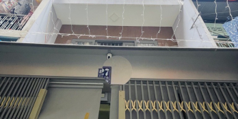 Nhà còn mới, ngang 5m, 35m2, 5 tầng, 3pn 4wc, gần mặt tiền đường. 