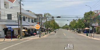 ĐẤT BIỆT THỰ GIÁ TỐT ĐẦU TƯ PHÙ HỢP KINH DOANH 3 MT ĐƯỜNG R 24m, SẴN NHÀ CẤP 4 