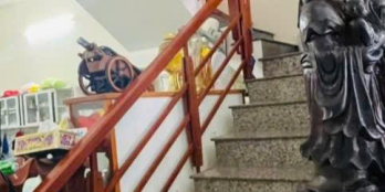  NHÀ 2 MÊ  BTKC – KIỆT NHỰA Ô TÔ – NGUYỄN PHAN VINH- 130m² –Ngang 5m - Nở Hậu