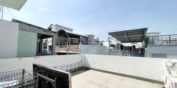 ngang hơn 4m, 46m2, 3 tầng sân thượng với 4pn3wc. hxh lý thuyết. pháp lý chuẩn 