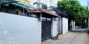 BIỆT THỰ MINI ĐẸP - 8X12M - 2 TẦNG - HẺM XE HƠI - NGAY KDC LÊ THÀNH - chỉ 6.9T