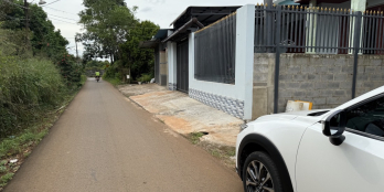 Bán đất chia tài sản 150m2 thổ cư sổ riêng,mặt tiền đường nhựa cách Giầu Dây 2km