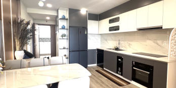 Bán căn hộ 2 phòng ngủ tầng cao view biển tuyệt đẹp 