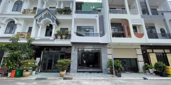 Nhà phố khu nhà ở An Phú 1, 1 trệt 2 lầu 4PN full nội thất, 1966 An Phú Thuận An