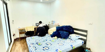 Nhà đẹp vị trí đẹp, giá phải chăng 