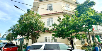 NHÀ PHỐ 3 tầng - Gần TTTM Go Dĩ An - khu Compoud bảo vệ 24/7 - đường 12m