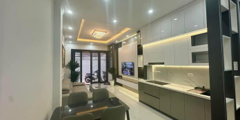 BÁN NHÀ ĐỊNH CÔNG THƯƠNG, MỚI XÂY 5T, 40m2  THANG MÁY FULL NỘI THẤT, 