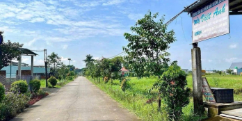 lô đất cực đẹp giá bình dân cho AC nào đang quan tâm mua buôn bán xã Mỹ Hạnh Nam