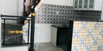 Nhà đẹp 26,2 m2 (4,9 x 5,5), 1 sẹc Tôn Thất Thuyết. Chỉ 3,5 tỷ