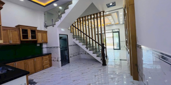 bán nhà giáp hóc môn nằm trong KDC Xuyên Á, SHR