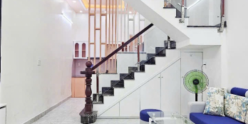 nhà 4.3 x 8 gò xoài giá 3 tỷ 550