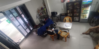 Nhà 3 mặt hẻm, ngang hơn 5m, nở hậu, phòng ngủ trệt, hẻm xe hơi, hoàn công đủ, 