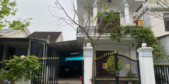 Nhà 2 tầng 200m2 mặt tiền đường Lê Đình Dương. Sau lưng chợ Tứ Hạ