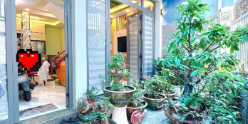 Nhà đẹp 53,3 m2 (6,6m x 9,6m) - hẻm 3,2m - cách 5m ra mặt tiền. 5,7 tỷ