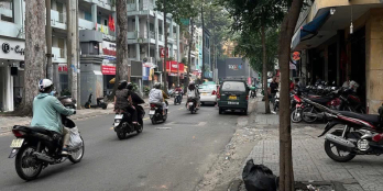 trả nơ bán gấp Quận 11 Nhà cực đẹp Mới 100% - Có Thang Máy Cư Xá Phú Bình 2,55tỷ