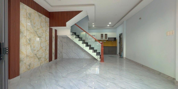 Căn góc 37 m2 (4,8 m x 7,7 m), 2 tầng 2PN, Tôn Đản. 4,35 tỷ