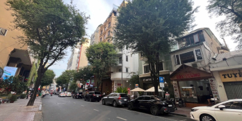 MT đường Thủ Khoa Huân. DT 4,3x23m. giá chỉ 830tr/m2