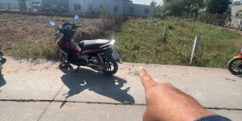 ông anh kẹt tiền bán gấp lô đất đường bê tông ấp rừng dầu giá 1 tỷ 290 TL