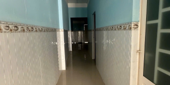 bán nhà 2PN, xã Mỹ Hạnh Nam, đường bê tông thông dân cư đông không mồ mã