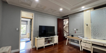 Bán biệt thự 3 tầng view sông công viên đẹp nhất quận 7 ngang 12m dài 20m