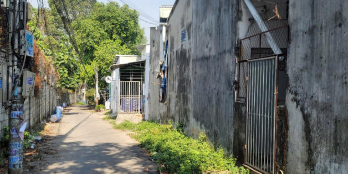 Cần bán gấp nhà Thuận giao Bình Dương