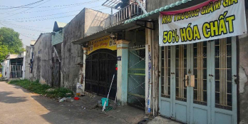 nhà Cấp 4 + 1 ki ốt 2 phòng trọ  7M X 12 ngay eonmaill bình dương chỉ 2 tỷ 550tr