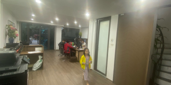 Cho thuê nhà liền kề A23 tại Khu A Geleximco Lê Trọng Tấn. 