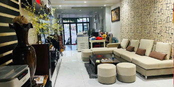 Bán nhà cách bến xe liên tỉnh 50m