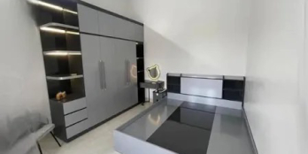 Bán nhà mặt tiền lộ 7m, trung tâm Ninh Kiều, giá chỉ 1,9 tỷ. 