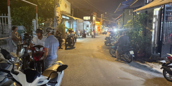 Mặt Tiền Kinh Doanh 2 Tầng- 96M2 - Ngang 8.5M  - Ngay Trường THPT Nguyễn Hữu Cầu