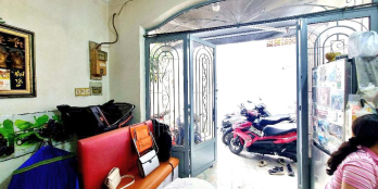 Nhà 3 tầng 4pn HC đủ - 31,3m2 (5,2 x 6,5) - gần ra mt Nguyễn Cư Trinh. Chỉ 5 tỷ