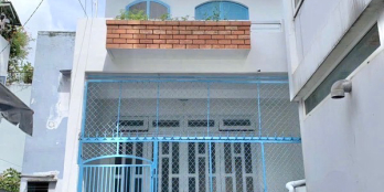 Nhà 46m2, ngang gần 4m, 2 mặt hẻm, thông các ngã, hxh, khu vực an ninh. ply 