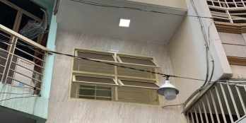 Chỉ 3,2 tỷ - nhà 3 tấm 21,7m2 - khu Cư Xá Đô Thành - trước nhà 3m