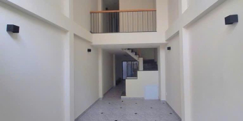 Mặt tiền Nguyễn Đình Chính - sổ 56,8m2 - nhà 5 tầng 5pn 6WC HC đủ. Chỉ 15,3 tỷ