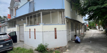 Bán lô góc 212m² 2MT đường Nhà Nghĩa, Vĩnh Thạnh, có 10 phòng trọ, giá 5,5 tỷ