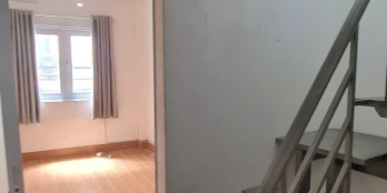 Chỉ 2,3 tỷ - hẻm thông Nguyễn Tất Thành - sổ 17,1 m2 - nhà đẹp 3 tấm