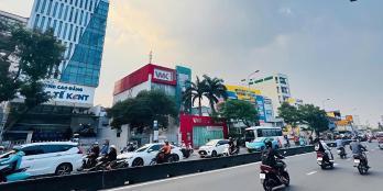 BÁN NHÀ MẶT TIỀN ĐƯỜNG CHÍNH 40M, NHÀ SHR VUÔNG ĐẸP, VỊ TRÍ KINH DOANH SẦM UẤT