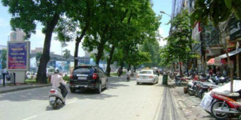 Cho thuê nhà Phố Giang Võ làm nha hàng, café, cửa hàng shop quần áo, văn phòng,trung tâm đào tạo, café, spa 40tr/tháng