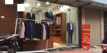 Cho thuê nhà đường 800A, Nghĩa Đô cầu giấy , dt: 57m2,12tr/tháng.