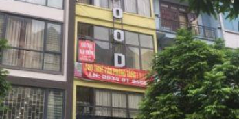 Cho thuê nhà mặt đường Cầu Giấy 50m2x4, 65tr/1tháng