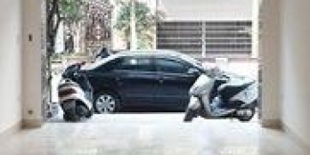 Cho thuê nhà mặt phố Nguyễn Khang, 110m2x7t, 4000$/1t