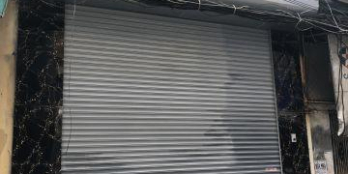 Cho thuê tầng 1 làm văn phòng giao dịch, bán hàng sạch, siêu thị mini (sẽ cho thuê thêm kho để hàng ngay sau nhà rộng 30m2). Khu vực Đặng Tiến Đông.